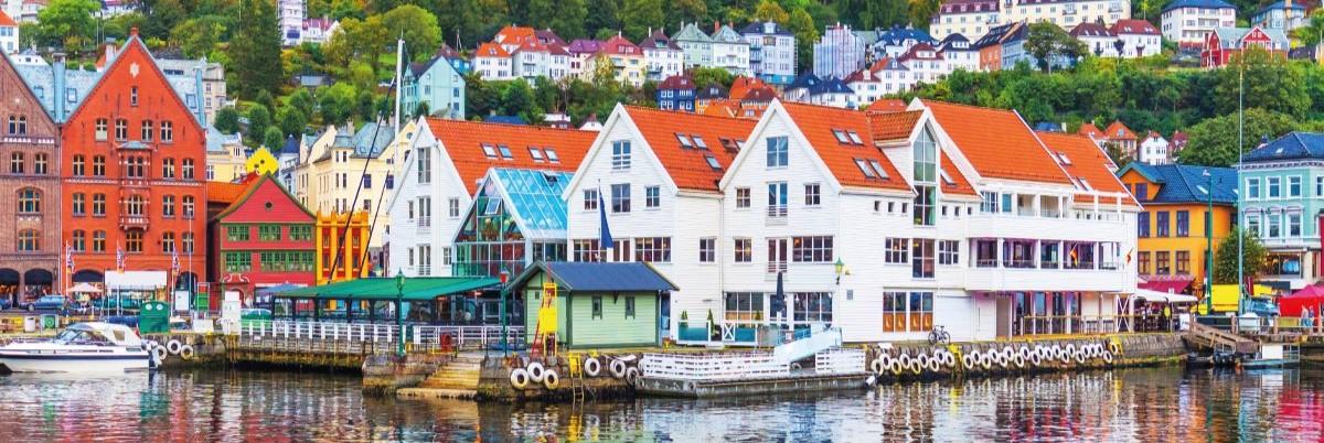 Enchanting Fjords & Charming Cities: Unforgettable Norway